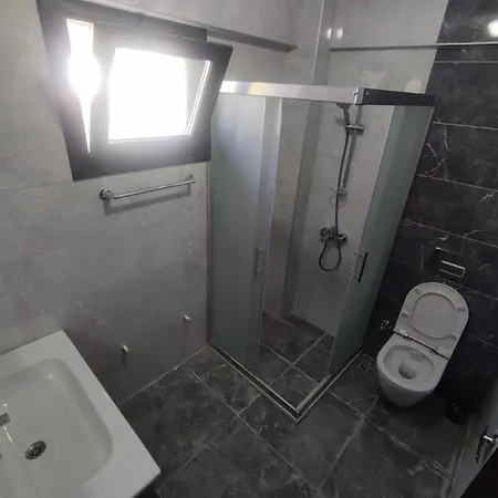Golden Lake Aparts Apartmanhotel